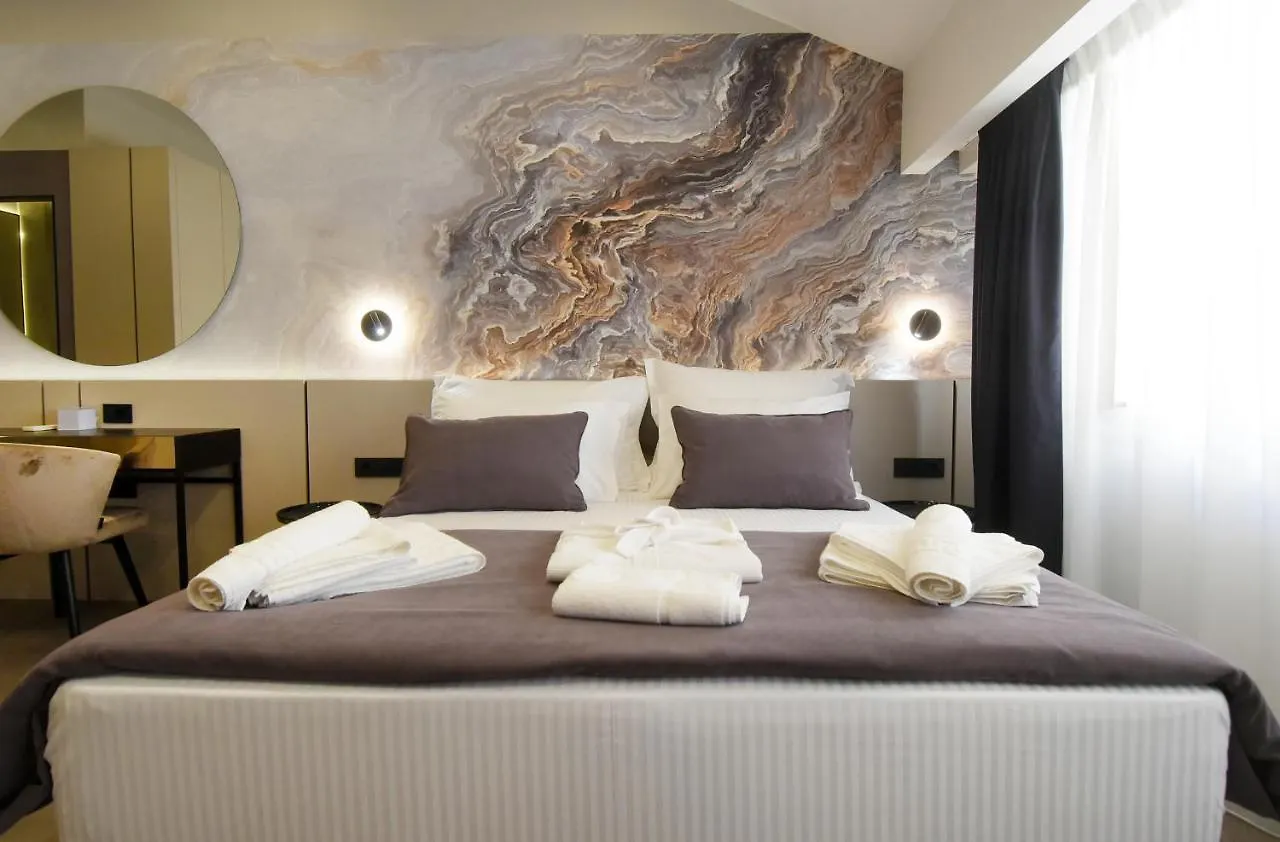 Grandeur Apartments Pula 0*,
